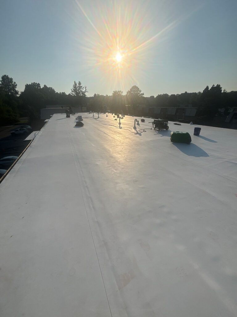 Completed residential roof replacement in Mansfield, Ohio by KFX Roofing